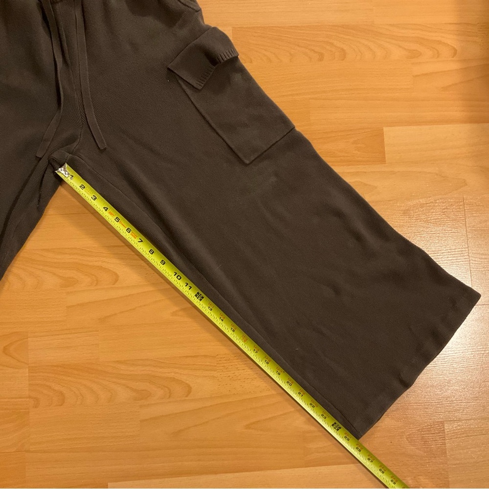 Alo Yoga Scholar Knit High-Waist Cargo Pant Expresso M - Picture 10 of 12